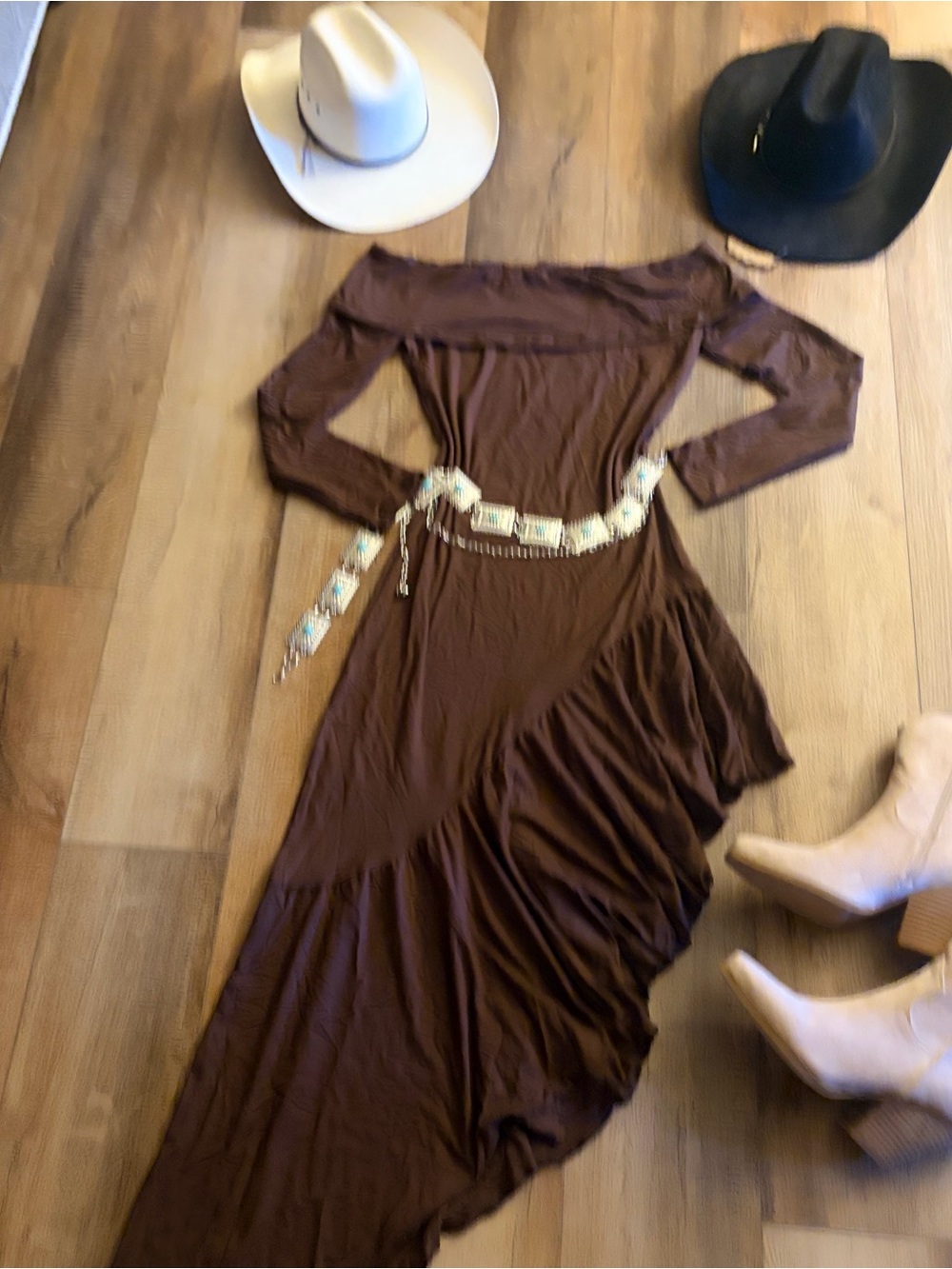 Off-Shoulder Brown Maxi Dress with Ruched Skirt